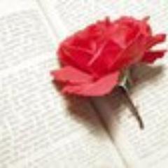 me_b4's profile picture. قد يبيع الإنسان شيئا قد شراه.. ولكن لايبيع قلبا قد هواه.رغبتي إثبات الوجود وتحقيق الذات والوصول..حلمي الدكتوراه