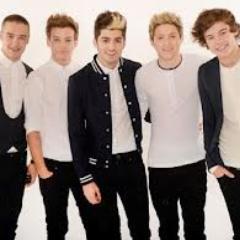 plz make the button BLUE xxx im 13 and ... I LOVE 1D! ESPECIALY NIALL
FOLLOW ME N I'LL FOLLOW U BK