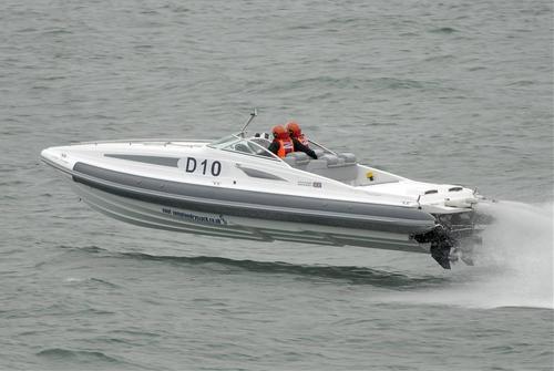 tweetGreyGhost's profile picture. Riding the waves within thrill-seeking powerboat racing! Crew comprising of Mel & Andrew Streek, Timothy Coote, Paul Glenister & Neil Holmes.#londontomonaco2014