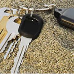 cerrajerotoledo's profile picture. Somos Equipo de Cerrajeros de Toledo, Cambio de cerraduras, Cajas Fuertes, Persianas en Toledo, Toledo. Telf: 917 875 684.