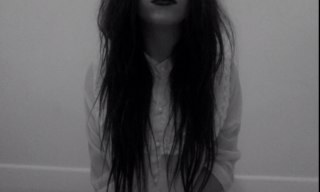 PERII, i suffer from consant self harming, anxiety and depression. My scars are my beauty and they tell my story.
