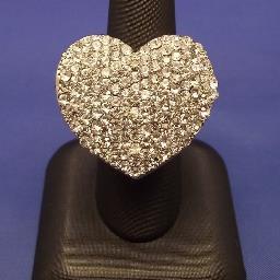 Fantastic range of Jewellery & Accessories for all WOMEN!!!! Rings, Bracelets, Necklaces, and lots lots more!!! SALE NOW ON!