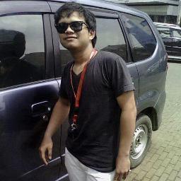 Janganlah menghabiskan hidup Anda untuk menyesali dan terus tinggal di masa lalu. Masa yang telah lewat tak bisa diulang lagi.