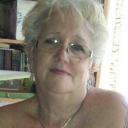 dyana1951's profile picture. 