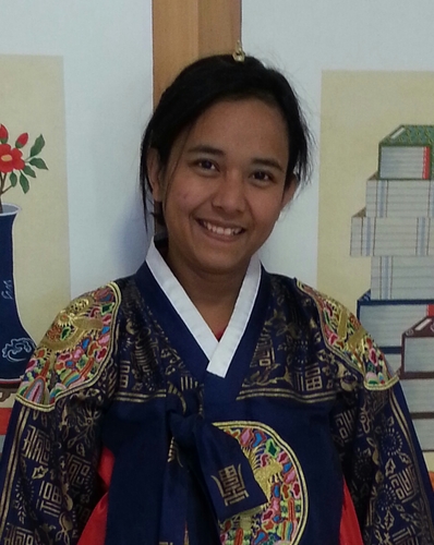 No more Korea, welcome Perth. One of the author of #NovelWanderWoman and #meniticahaya. Currently growing @totallyrendang in WA.