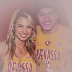 Se Bio é vida, minha vida é: LuAr LuAr LuAr. FC Arthur Aguiar e Lua Blanco.