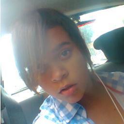 futura namorada do @AlecioAlcantara haha ♥.♥