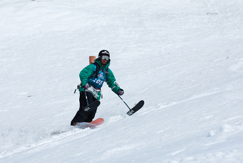 One legged happy skier!