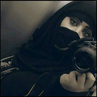 Melaf_69's profile picture. أنثى  عــجز اڷـڪۉۉن أن يسستـﯣعبهاإا @Melaf_69