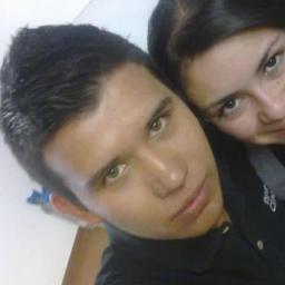 Y aun así en la perdurable
memoria de mi existencia tu
recuerdo seguirá viviendo.