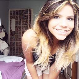 16 anos, Libriana, melhor amg (irmã) da @_maestevaam ,  divertida, as vezes palhaça kk'. Mas sou um amor de pessoa, quer ter crtz? Simples, vemk e me segue?