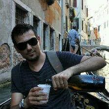 OzgunOzgec's profile picture. 