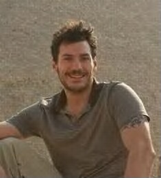 In support of @Austin_Tice, an american journalist & law student, abducted in Syria. / صحفي امريكي بالقطعة و طالب بكلية الحقوق اختطف في سوريا