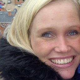 Looking for a new job •  Mom of Jilmar, Dani & Senna • Partner @ralphdegeus • Heerhugowaard • Down To Earth • Always Smiling • ☺