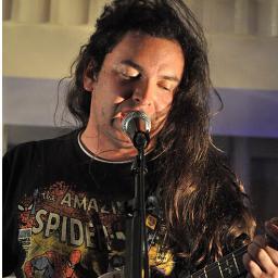 Hijo de Dios, adorador, músico, productor y pastor. Esposo de @Andreati18 la mujer más hermosa del universo. Lead vocalist en @sentidosaltera