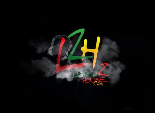 #Blogs ~ Artist and Music Promo ~ New Releases ~ #HouseMusic reviews ~ Interviews ~ OFFICIAL On-Air Live Twitter Feed for @Listen2House ~ Event  #GIVEAWAYS ~