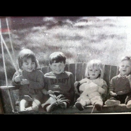 mom4safety's profile picture. 