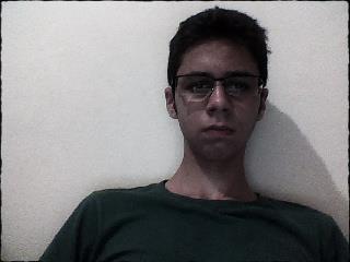 Amo Rock,e games.
  e tb The  Walking Dead...só kk