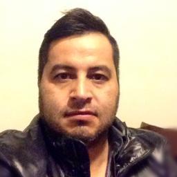 Copywriter en español. Escribano. Canto opera no por que se, ni porque cante bonito, porque me gusta.
