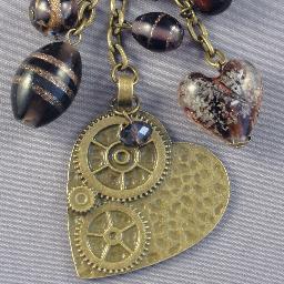 HoonJewellery's profile picture. Handmade jewellery, often made from regenerating pieces of jewellery that have been living, lonely and unloved at the bottom of a jewellery box.