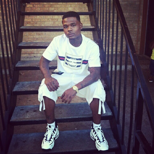 cutsRus's profile picture. #teamfollowbak #tattd4life #laidnpaid...i don kno wts betta gettn laid r gettn paid i jus kno wen im gettn one da others gettn away