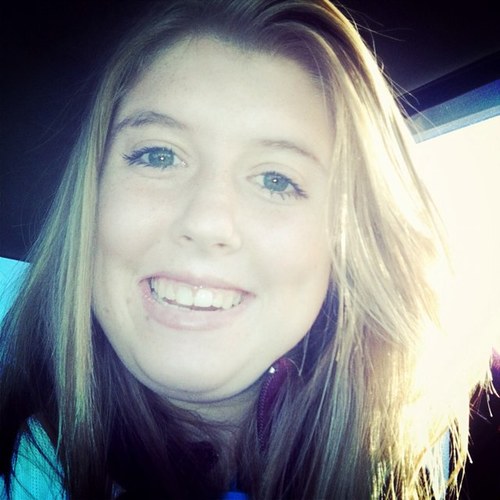 my name is danielle oliver! i love basketball and i did cheerleading. I like justin bieber austin mahone peyton sanders dylan holland and payton rae