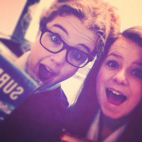 27.4.12 . 
Instagram= maddy_hope123