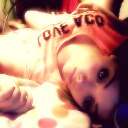 blahblahiloveyo's profile picture. I'm tired.