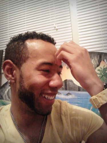 Hyper. Loud. Nerd. Gamer. Anime Junkie. Im a young artist striving to become better. aiming to be a graphic designer