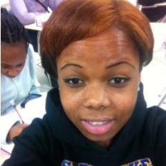 Yaaa Skeezeer . ! :) ^___^  Follow My T-hubby - @Thuggish_smoker !