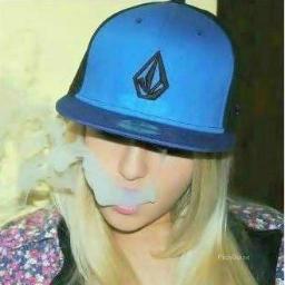 GTRebeldee's profile picture. Eu não preciso de muitos amigos, só dos verdadeiros.