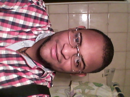 diazimports19's profile picture. 