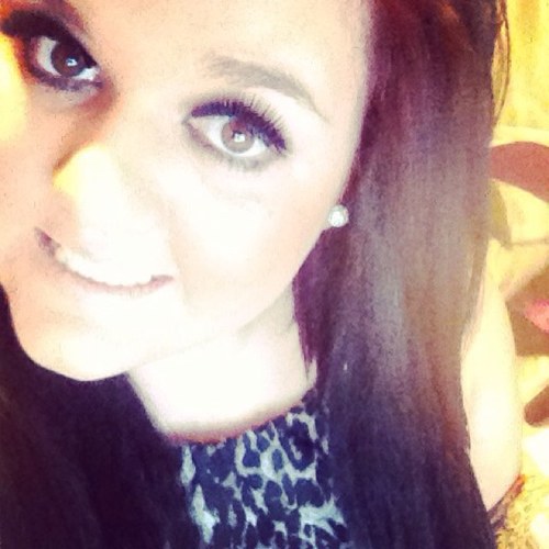 nikkicubberley's profile picture. I love my fiancee x