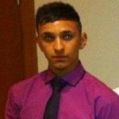 follow me and i will follow you back or i follow you and you follow back ;) dont be a bitch please :P btw am 20 even though i dont fucking look it