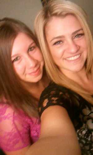 awkward_emm's profile picture. live a little ;)