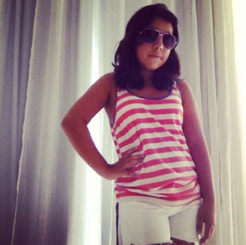 Sou blogueira teen , amo minhas leitoras ! 3