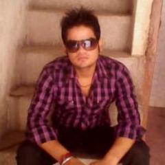 devkapoo's profile picture. 