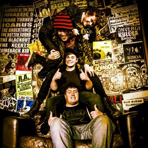 ShipOf_Fools's profile picture. Heavy dreary punk/hardcore with an energetic live set!