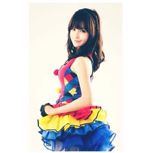 Jeon Boram from T-ARA ถึงจะแก่แต่หน้าเด็ก อย่าเรียกป้ามันหยาบคาย เรียกพี่สาวโอเค๊? *ยิ้ม* ˘[ ]˘// (bot not real) #4BOXFAM