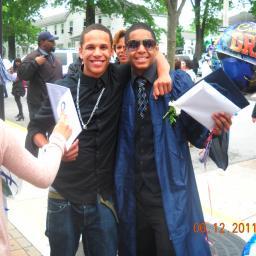 full time student #collegeboy #statechamp #wrestler #boxer #teamgetnopussy #teamcancer i work at khols i know yeaa like that ;-)