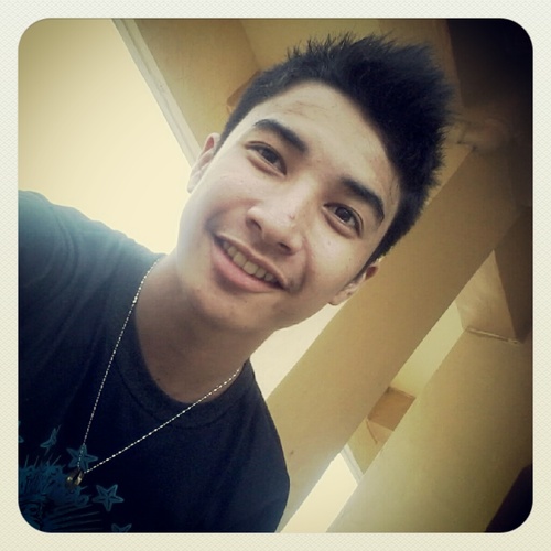 Ako S¡ Jersey#7* ;) -I'm Single. . .and MaTh LoVeR! ;) . . -CuTe . . . .MakULiT. . .MusIc LoVer. . .aT Tall ;)