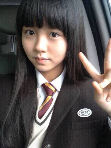 [V] @YesItsRPlayer | Kim So Hyun. Gatau? Sian~ | 99L | Actress bocah | Keep codet, Keep metal (x'3')\m/