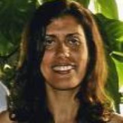 Creadora de Mágica Consultores.
Economista. Consultora. Técnico en el Departamento Emprendimiento y Asociacionismo de Prodetur S.A.U. (Diputación de Sevilla)