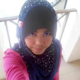 HEYY....my name is NUR FAHYU IZZATI....you just call me ayu.....my age is 13 years old...please follow me and i will follow you back...bye..