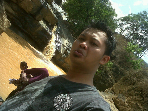 savivu's profile picture. Beriman