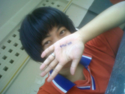 ฟอลเค้าหน่อยนะ  นะๆๆ '' ,พลีสสสส, *นอนดิ้นๆ,+_+ แค่อยากมีเพื่อนคุยอ่า  ~.~ ฟอลมาฟอลกลับฮะ ! (พิน239C09DF @มาได้เลย)