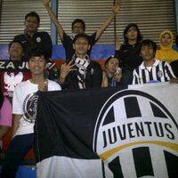 Renal Zulkarnain (@inal_enal) 's Twitter Profile