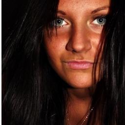 reginiteee's profile picture. 