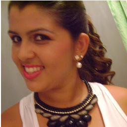 sou uma minina divertida quegosta de fazer novos amigos(a),sou do signo de gêmeos,curto todo tipo de música,
E sou totalmente Corinthiana xD ...