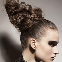 Dedicated social network for aspiring hairdressers. Make us your first stop for hairdressing apprenticeships including salon vacancies, news & hair training.
